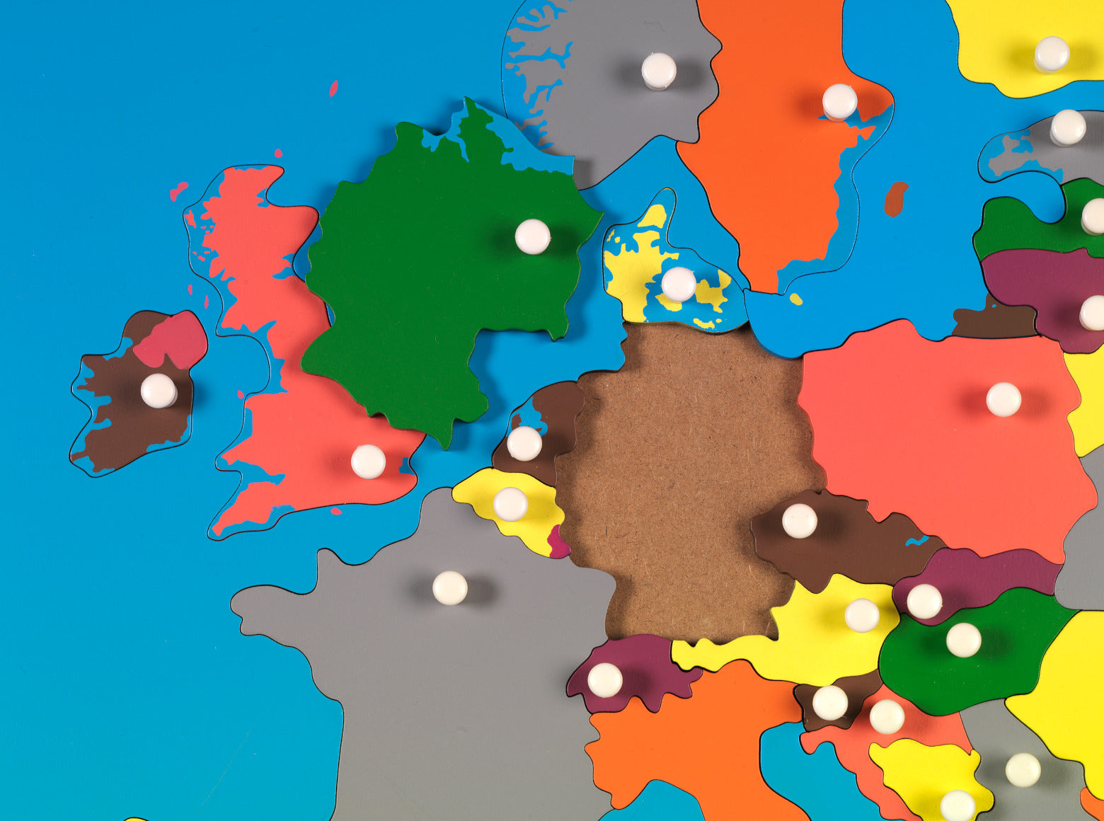 Wooden Europe Map Puzzle for kids and family play, image 3