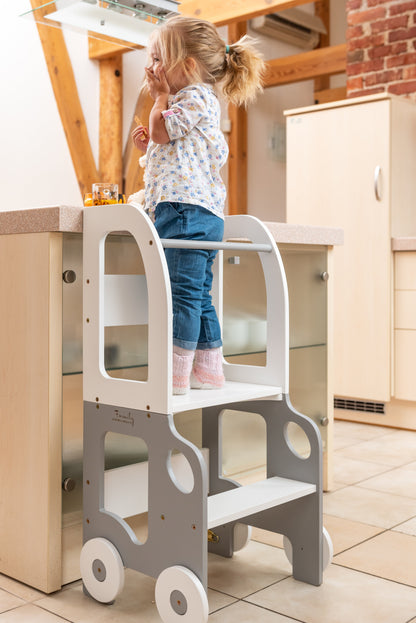 Classic 3-in-1 Convertible Learning Tower for kids and family play, image 4