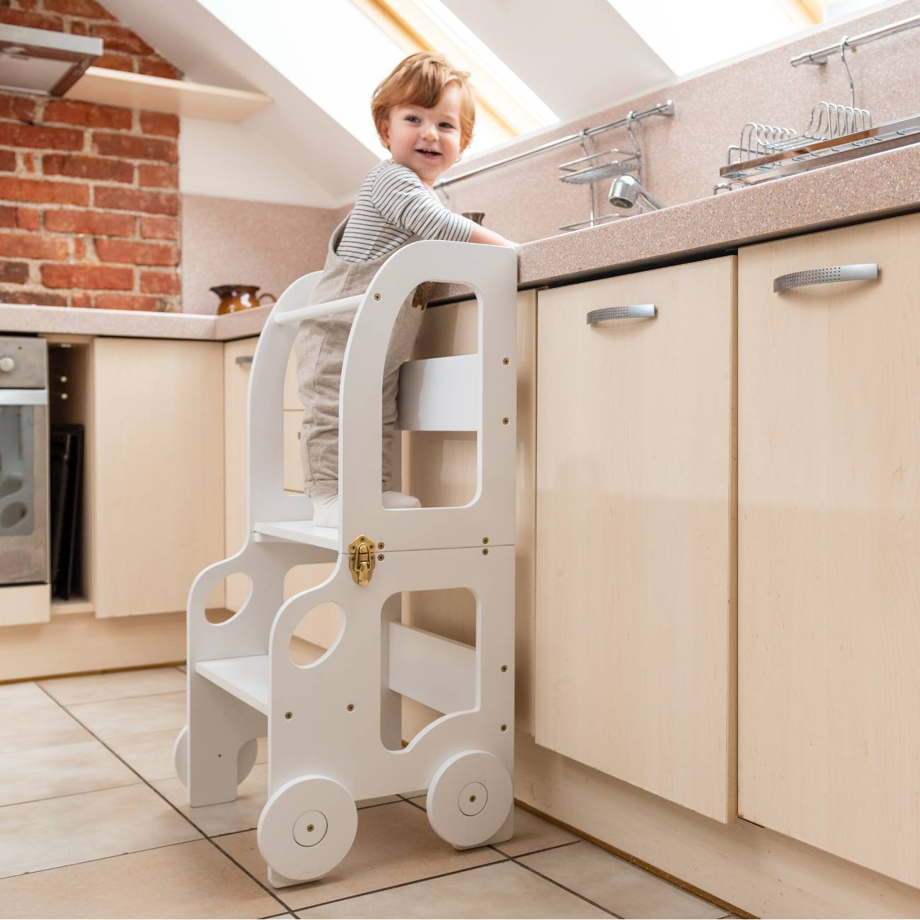 Classic 3-in-1 Convertible Learning Tower for kids and family play, image 20